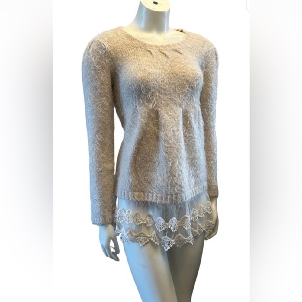 QED London Fuzzy Soft Cream Sweater with Lace Hem